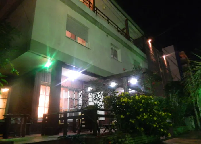 Hotel Dollar